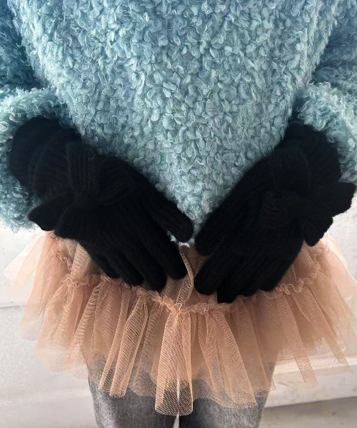 Casselini（キャセリーニ）の「Casselini(キャセリーニ)ロングニットリボングローブ（手袋・レディース・レッド/ベージュ/ブラック・FREE）」の11枚目の写真