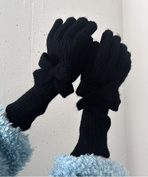 Casselini（キャセリーニ）の「Casselini(キャセリーニ)ロングニットリボングローブ（手袋・レディース・レッド/ベージュ/ブラック・FREE）」の13枚目の写真