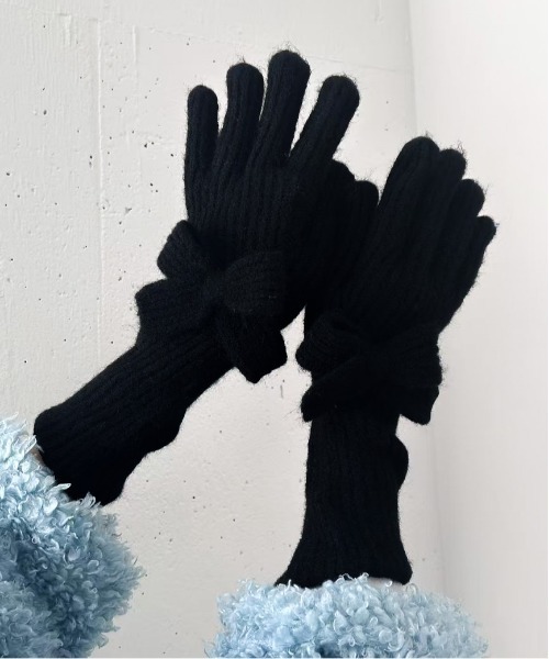 Casselini（キャセリーニ）の「Casselini(キャセリーニ)ロングニットリボングローブ（手袋・レディース・レッド/ベージュ/ブラック・FREE）」の14枚目の写真