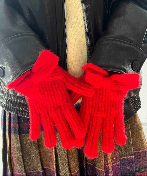 Casselini（キャセリーニ）の「Casselini(キャセリーニ)ロングニットリボングローブ（手袋・レディース・レッド/ベージュ/ブラック・FREE）」の18枚目の写真
