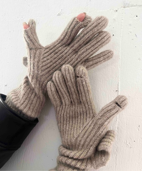 Casselini（キャセリーニ）の「Casselini(キャセリーニ)ロングニットリボングローブ（手袋・レディース・レッド/ベージュ/ブラック・FREE）」の16枚目の写真