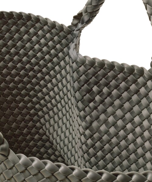 TOMORROWLAND （トゥモローランド）の「NAGHEDI ST BARTHS Large Tote バッグ（トートバッグ・レディース・セージグリーン・FREE）」の3枚目の写真