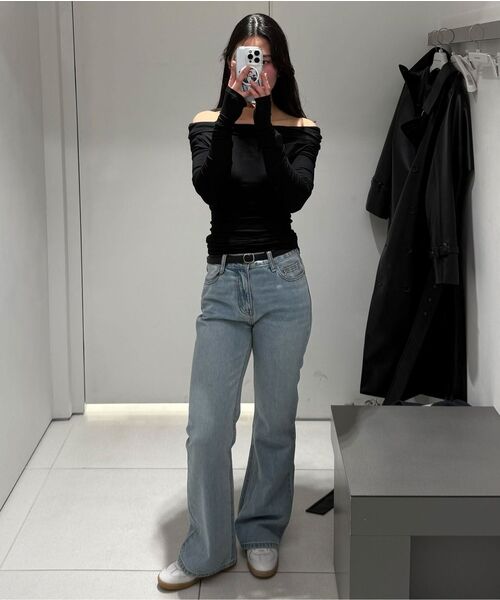 MUSINSA STANDARD WOMAN（ムシンサスタンダードウーマン）の「ウィメンズブーツカットデニムパンツ[ライトインディゴ]（デニムパンツ・レディース・その他・29/30/24/25/26/27/28）」の5枚目の写真