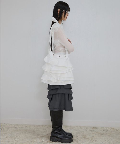 FLAREUP（フレアアップ）の「フェイフリルバッグ（FL-733_ホワイト）（ショルダーバッグ・レディース・ホワイト・OS）」の6枚目の写真