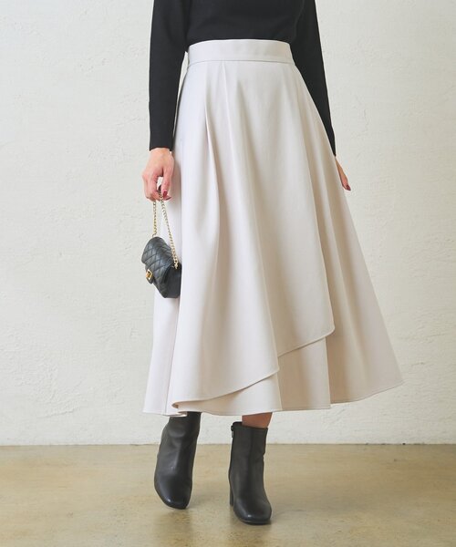 La boutique BonBon(ラブティックボンボン)の「【春まで使える!・お上品シルエット】アシメラップ風フレアスカート(スカート・レディース・オフホワイト/グレイッシュベージュ/ピンク・36/38)」の8枚目の写真