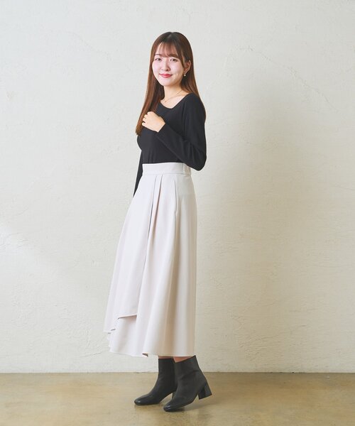 La boutique BonBon(ラブティックボンボン)の「【春まで使える!・お上品シルエット】アシメラップ風フレアスカート(スカート・レディース・オフホワイト/グレイッシュベージュ/ピンク・36/38)」の10枚目の写真