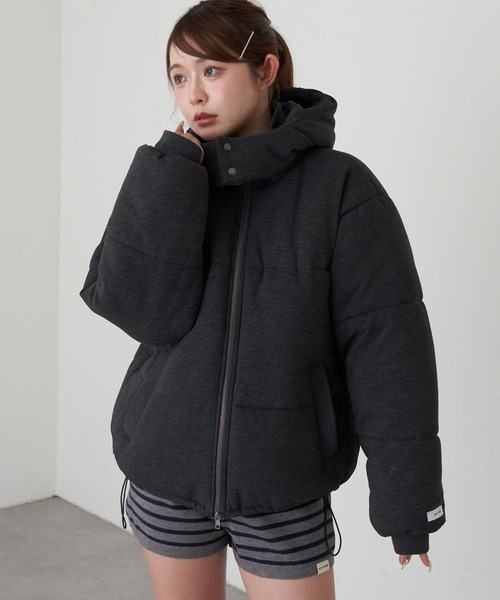 RAY CASSIN（レイカズン）の「カットロゴダウン（ダウンジャケット/コート・レディース・グレー/チャコールグレー/グレー系その他2・FREE）」の2枚目の写真