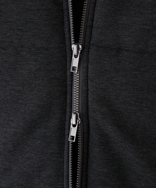 RAY CASSIN（レイカズン）の「カットロゴダウン（ダウンジャケット/コート・レディース・グレー/チャコールグレー/グレー系その他2・FREE）」の11枚目の写真