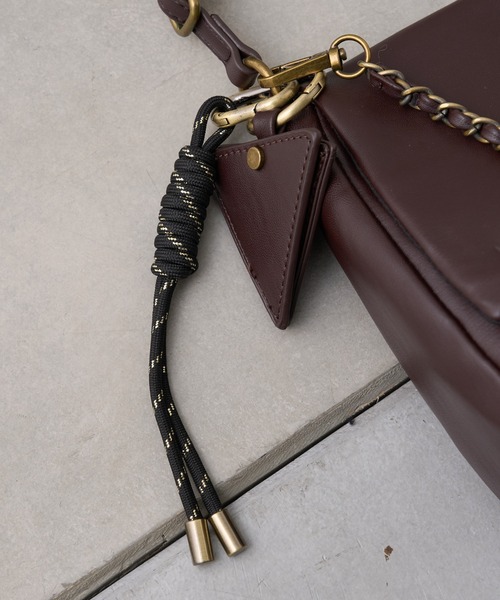 CIAOPANIC TYPY（チャオパニックティピー）の「ミラーチャーム付きアソート素材フラップチェーンBAG（ショルダーバッグ・レディース・アイボリー/ブラック/サックスブルー/ブラウン・ONE SIZE）」の17枚目の写真