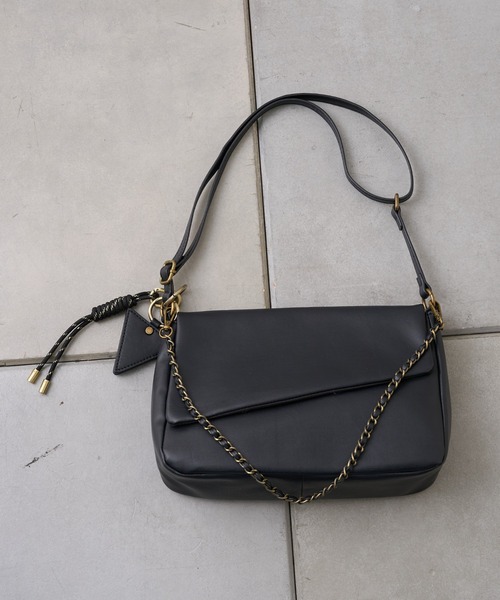 CIAOPANIC TYPY（チャオパニックティピー）の「ミラーチャーム付きアソート素材フラップチェーンBAG（ショルダーバッグ・レディース・アイボリー/ブラック/サックスブルー/ブラウン・ONE SIZE）」の19枚目の写真