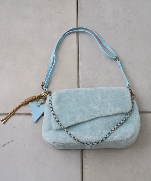 CIAOPANIC TYPY（チャオパニックティピー）の「ミラーチャーム付きアソート素材フラップチェーンBAG（ショルダーバッグ・レディース・アイボリー/ブラック/サックスブルー/ブラウン・ONE SIZE）」の13枚目の写真