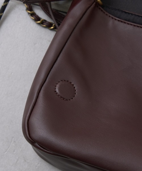 CIAOPANIC TYPY（チャオパニックティピー）の「ミラーチャーム付きアソート素材フラップチェーンBAG（ショルダーバッグ・レディース・アイボリー/ブラック/サックスブルー/ブラウン・ONE SIZE）」の22枚目の写真