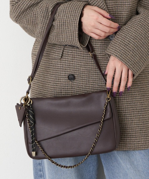 セール】ミラーチャーム付きアソート素材フラップチェーンBAG