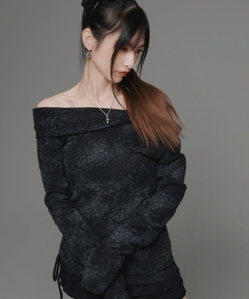.KOM(ドットコム)の「『.KOM/ドットケーオーエム』デザインロングスリーブ【GC】(Tシャツ/カットソー・レディース・ホワイト/ブラック/グレー・FREE)」の1枚目の写真