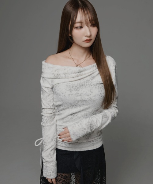 .KOM(ドットコム)の「『.KOM/ドットケーオーエム』デザインロングスリーブ【GC】(Tシャツ/カットソー・レディース・ホワイト/ブラック/グレー・FREE)」の15枚目の写真