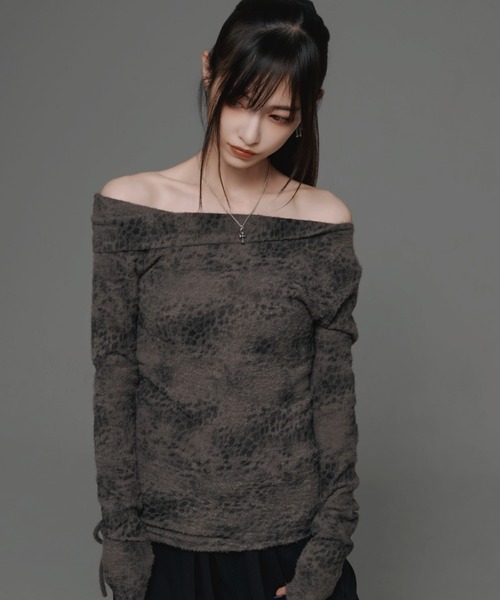 .KOM(ドットコム)の「『.KOM/ドットケーオーエム』デザインロングスリーブ【GC】(Tシャツ/カットソー・レディース・ホワイト/ブラック/グレー・FREE)」の6枚目の写真