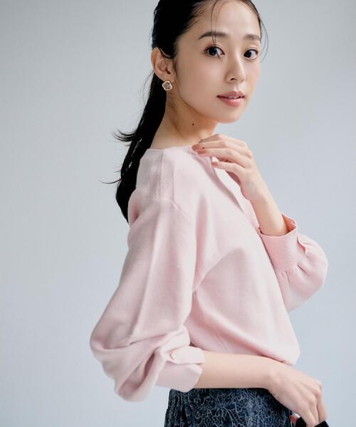 index（インデックス）の「ラメガーター編みボートネックニット【洗濯機OK】《8col/XS～LL》（ニット/セーター・レディース・ピンク/ダークグリーン系7/ネイビー/チャコール/イエロー系その他/サックスブルー/グレー系4/オフホワイト・34/36/38/40/42）」の10枚目の写真