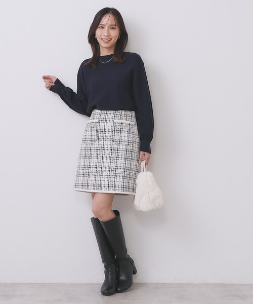 index（インデックス）の「ラメガーター編みボートネックニット【洗濯機OK】《8col/XS～LL》（ニット/セーター・レディース・ピンク/ダークグリーン系7/ネイビー/チャコール/イエロー系その他/サックスブルー/グレー系4/オフホワイト・34/36/38/40/42）」の10枚目の写真