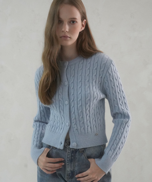 Vivacious(ビバシャス)の「Round Crop Twist Cardigan - 5COL(カーディガン/ボレロ・レディース・ラベンダー/スカイブルー/ブラック/アイボリー/グレー・SMALL/MEDIUM)」の10枚目の写真