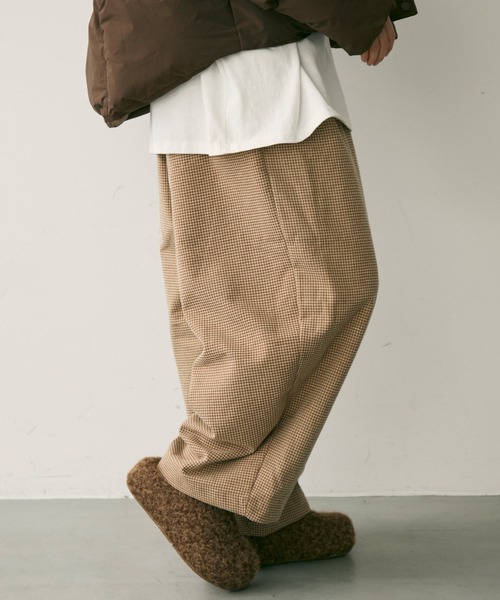 Crisp(クリスプ)の「ダブルタックチェックカーブパンツ(その他パンツ・レディース・ブラック/ブラウン・FREE)」の21枚目の写真