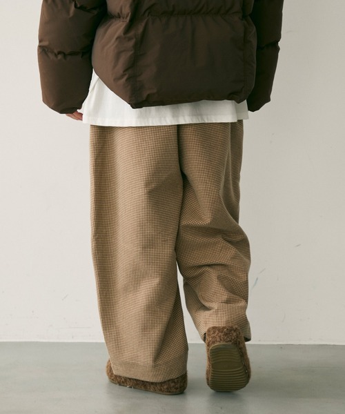 Crisp(クリスプ)の「ダブルタックチェックカーブパンツ(その他パンツ・レディース・ブラック/ブラウン・FREE)」の22枚目の写真