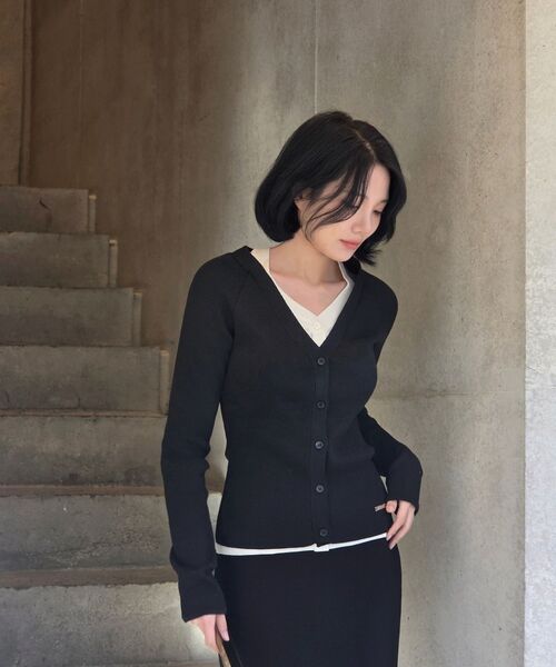 MICANE(ミケーネ)の「シェリー レイヤードストラップニット(ニット/セーター・レディース・ライトグレー/ブラック・SMALL/MEDIUM/LARGE/X-LARGE)」の15枚目の写真