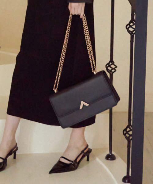 VALLUAT（バリュエット）の「Edero bag_Black（ショルダーバッグ・レディース・ブラック・FREE）」の2枚目の写真
