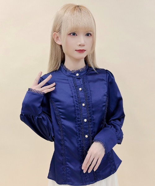 ［ミミロロ様取引中］BLUELEA ジャガードブラウス　veryコラボ VERYコラボ】ボタニカル カットジャカード ブラウス / 23区
