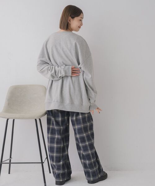 RETRO GIRL（レトロガール）の「フロッキープリントトレーナー（スウェット・レディース・ライトグレー/レッド/ブルー・FREE）」の16枚目の写真