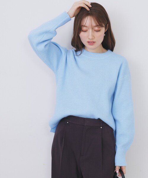 index（インデックス）の「モックネックボクシーラメニット【洗濯機OK】《7col》（ニット/セーター・レディース・ブラック/オフホワイト/グレー/ライトイエロー系/ブルー系5/パープル/ピンク系1・36/38/40/42）」の4枚目の写真