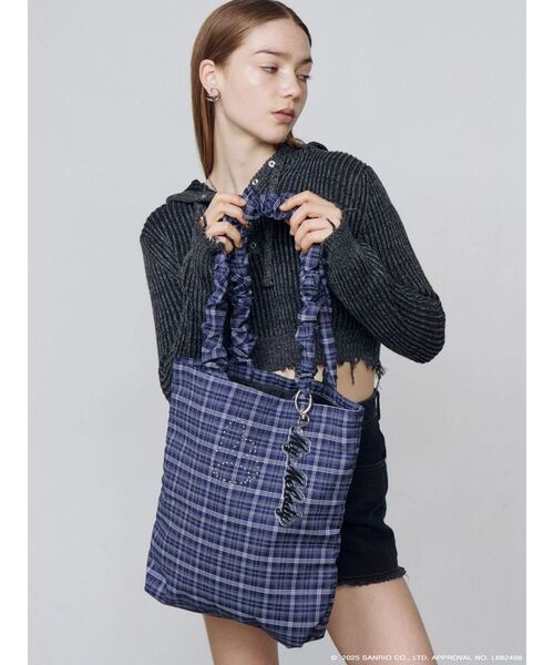 EMODA（エモダ）の「【マイメロディ】STUDS CHECK TOTE BAG（トートバッグ・レディース・レッド/ネイビー・FREE）」の8枚目の写真