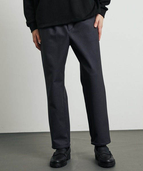 UNITED TOKYO（ユナイテッドトウキョウ）の「≪数量限定≫【WEB限定】＋3.6℃ダウンファブリックイージーパンツ　｜SETUP可能/大人気/+3.6℃ UP / 保温 / 静電気防止 / ストレッチ / ウォッシャブル/羽毛使用/冬服/起毛/防寒（スウェットパンツ・メンズ・チェック/ブラック/その他2・2/1）」の12枚目の写真