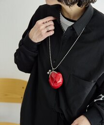 ear PAPILLONNER（イアパピヨネ）の「【kawa-kawa(カワカワ)】NO509 kuchiganeチェーン付マルチケース（その他雑貨）」
