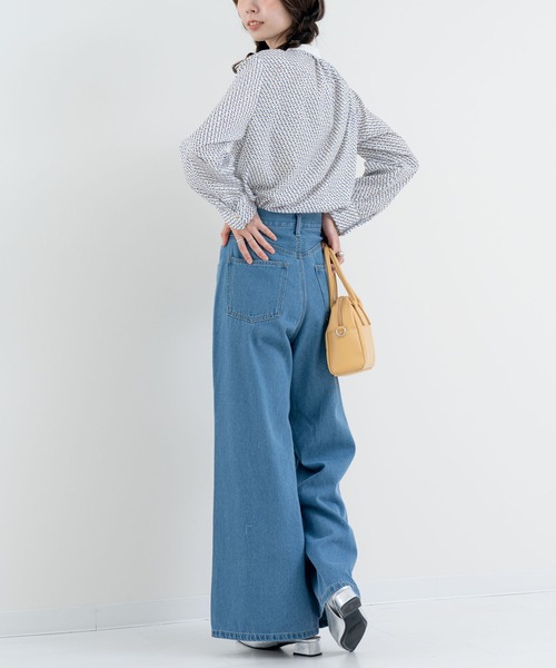 ANNA LUNA(アンナルナ)の「【ANNA LUNA】上品さと遊び心をプラス! 幾何柄 プリント ブラウス(シャツ/ブラウス・レディース・ブラック/オフホワイト・MEDIUM)」の20枚目の写真