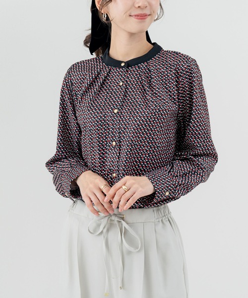 ANNA LUNA(アンナルナ)の「【ANNA LUNA】上品さと遊び心をプラス! 幾何柄 プリント ブラウス(シャツ/ブラウス・レディース・ブラック/オフホワイト・MEDIUM)」の21枚目の写真