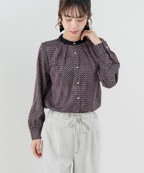 ANNA LUNA(アンナルナ)の「【ANNA LUNA】上品さと遊び心をプラス! 幾何柄 プリント ブラウス(シャツ/ブラウス・レディース・ブラック/オフホワイト・MEDIUM)」の7枚目の写真