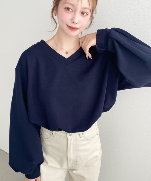 moment+(モーメントプラス)の「しわになりにくい長袖ストレッチジョーゼットVネックTブラウス(Tシャツ/カットソー・レディース・ブラック/ネイビー/オフホワイト・M/L)」の5枚目の写真