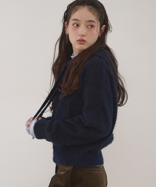 MUHET(ミュエータ)の「shaggy hooded ribbon knit cardigan / リボン付きフードカーディガン(カーディガン/ボレロ・レディース・ネイビー/ブラウン/カーキ/チャコールグレー・FREE)」の5枚目の写真