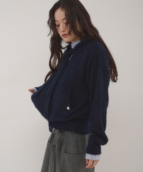 MUHET(ミュエータ)の「shaggy hooded ribbon knit cardigan / リボン付きフードカーディガン(カーディガン/ボレロ・レディース・ネイビー/ブラウン/カーキ/チャコールグレー・FREE)」の12枚目の写真