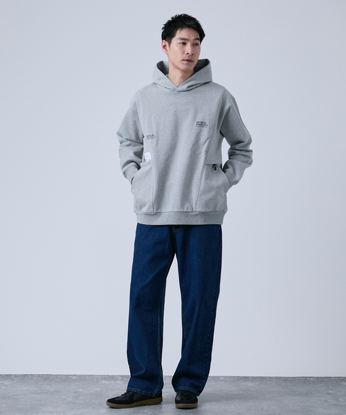 B.C STOCK（ベーセーストック）の「《追加2》OLIVEDRAB キャリーポケットパーカー（スウェット・メンズ・ブラック/ホワイト/グレー・MEDIUM/LARGE）」の8枚目の写真