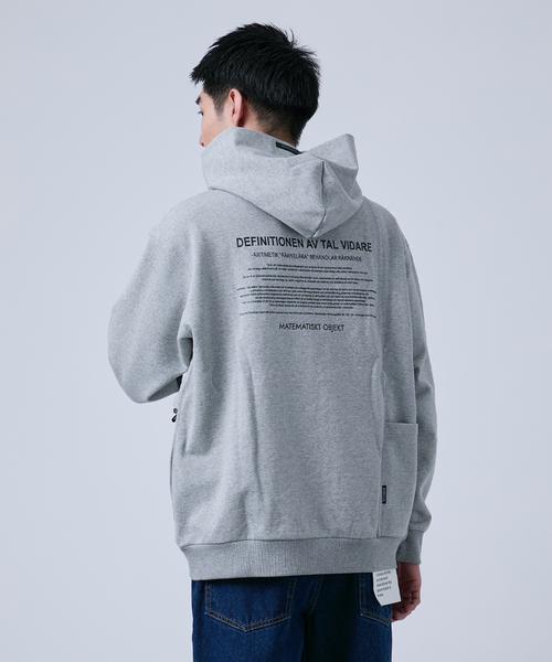 B.C STOCK（ベーセーストック）の「《追加2》OLIVEDRAB キャリーポケットパーカー（スウェット・メンズ・ブラック/ホワイト/グレー・MEDIUM/LARGE）」の11枚目の写真