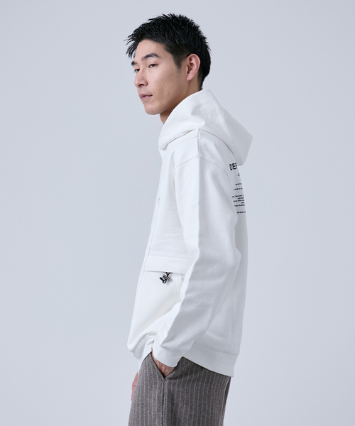 B.C STOCK（ベーセーストック）の「《追加2》OLIVEDRAB キャリーポケットパーカー（スウェット・メンズ・ブラック/ホワイト/グレー・MEDIUM/LARGE）」の14枚目の写真