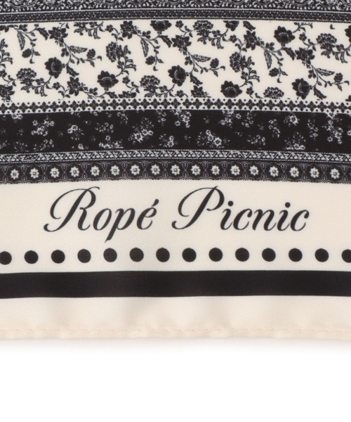 ROPE' PICNIC(ロペピクニック)の「花柄×パターン柄スカーフ 70cm(バンダナ/スカーフ・レディース・ブラック系その他/ブラウン系その他2・FREE)」の5枚目の写真