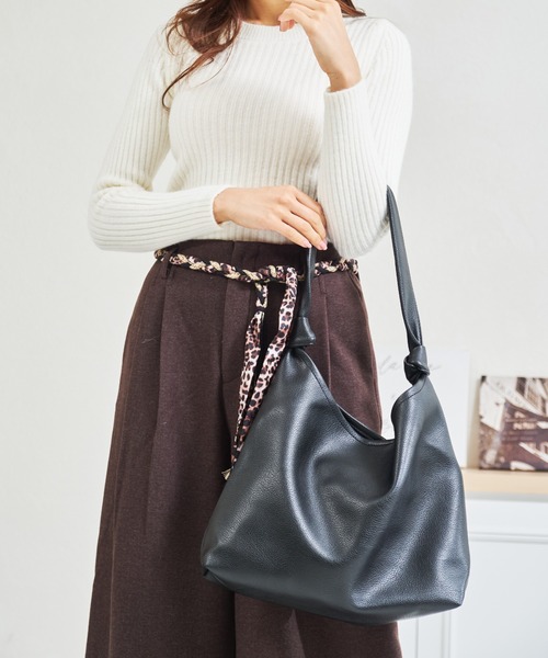 MISCH MASCH（ミッシュマッシュ）の「一部店舗限定 ワンハンドルトートバッグ（トートバッグ・レディース・ホワイト/ブラック・ﾌﾘ-）」の9枚目の写真