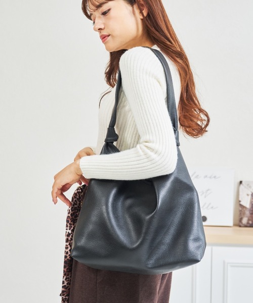 MISCH MASCH（ミッシュマッシュ）の「一部店舗限定 ワンハンドルトートバッグ（トートバッグ・レディース・ホワイト/ブラック・ﾌﾘ-）」の13枚目の写真