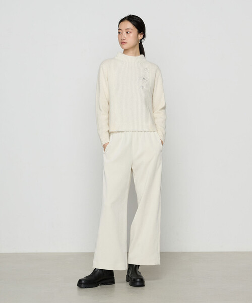 Gabardine K.T（ギャバジンケーティー）の「ラクーン×アンゴラブレンドヤーン パーティーニット・ボトルネックセーター（ニット/セーター・レディース・オフホワイト・9号）」の3枚目の写真