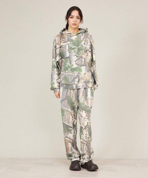 Russell Athletic(ラッセルアスレティック)の「【RUSSELL ATHLETIC / ラッセル アスレティック】RealTree NuBlend Hoodie / リアルツリー ニューブレンド フーディ(カモ柄・パーカー・ユニセックス)(パーカー・メンズ・その他1/その他2・M/L)」の4枚目の写真