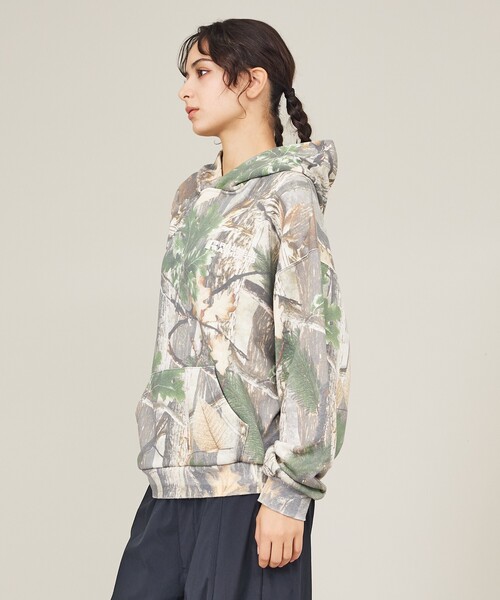 Russell Athletic(ラッセルアスレティック)の「【RUSSELL ATHLETIC / ラッセル アスレティック】RealTree NuBlend Hoodie / リアルツリー ニューブレンド フーディ(カモ柄・パーカー・ユニセックス)(パーカー・メンズ・その他1/その他2・M/L)」の9枚目の写真