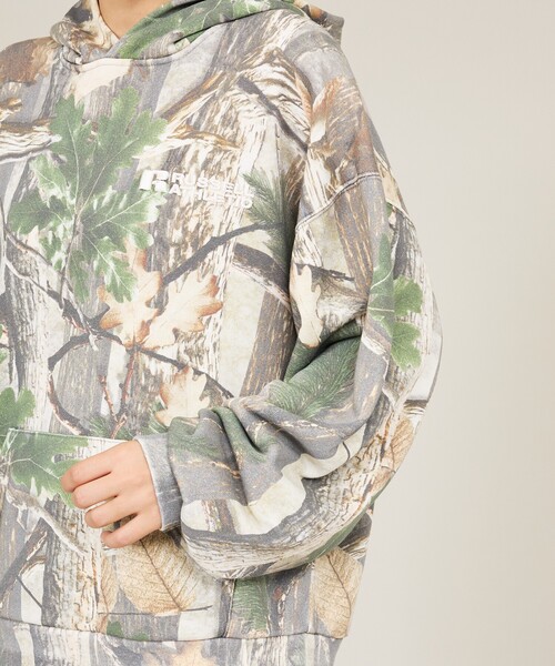 Russell Athletic(ラッセルアスレティック)の「【RUSSELL ATHLETIC / ラッセル アスレティック】RealTree NuBlend Hoodie / リアルツリー ニューブレンド フーディ(カモ柄・パーカー・ユニセックス)(パーカー・メンズ・その他1/その他2・M/L)」の13枚目の写真