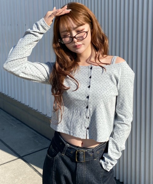 RAY CASSIN(レイカズン)の「キャミセットコンパクトカーディガン(カーディガン/ボレロ・レディース・アイボリー/ブラック系その他2/ホワイト系その他2/グレー系その他2・FREE)」の6枚目の写真